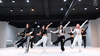 ห้องซ้อม "SALUTE" ของเกิร์ลกรุ๊ปรุ่นที่ 5 MAJORS เปิดตัวแล้ว!