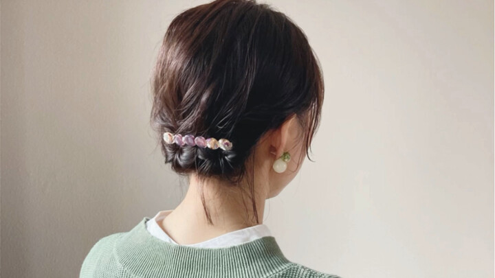 Japanese-style short-hair braiding tutorial: shoulder-length short hair updo, braiding for those wit