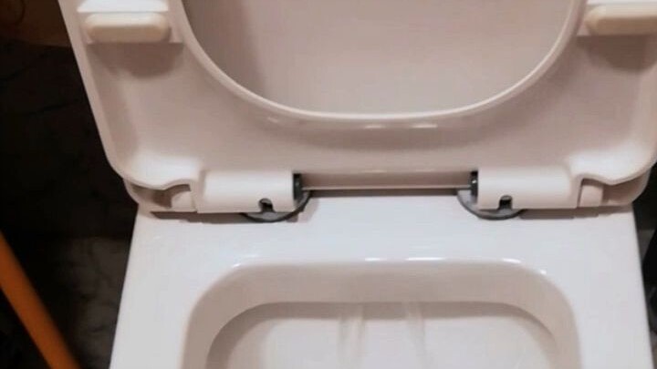 What is Hong Kong’s “saltwater”?