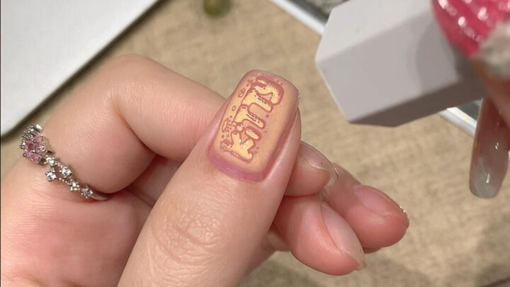 Aku benar-benar terpesona sama kitty ini!