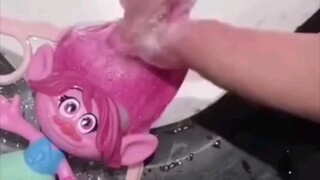 Những cô gái độc thân thật dễ thương...