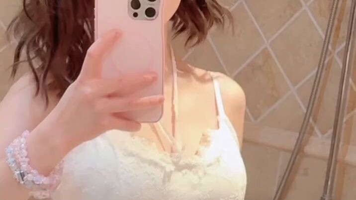 🫧🩷 Follow xiao_.xiaoli - baili_kawaii 🩷🫧