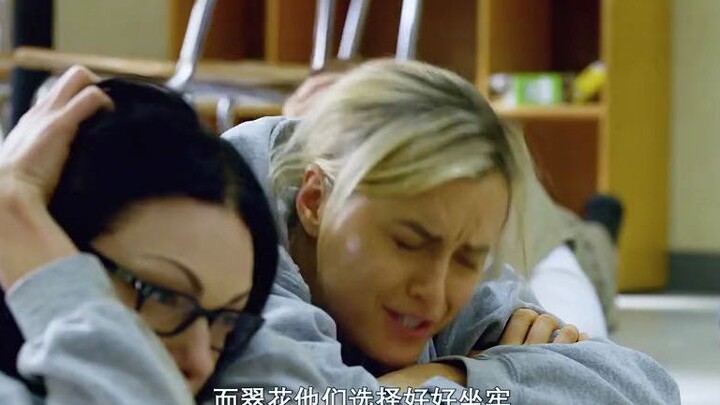 Kerusuhan pecah di penjara perempuan, para sipir justru menjadi tahanan.