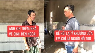 Quyết định của Khương Dừa để nhà vệ sinh trong nhà hay ở ngoài khi được sự hỗ trợ thêm của MTQ.