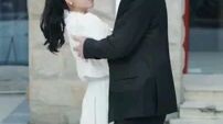 Poor girl got merried with the wrong certificate . Never  imagine Hes CEO and she has baby with him.