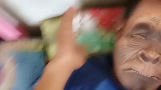 😜