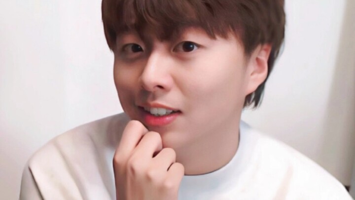 "พวกคุณทุกคนไม่ชอบฉันอยู่แล้ว~"