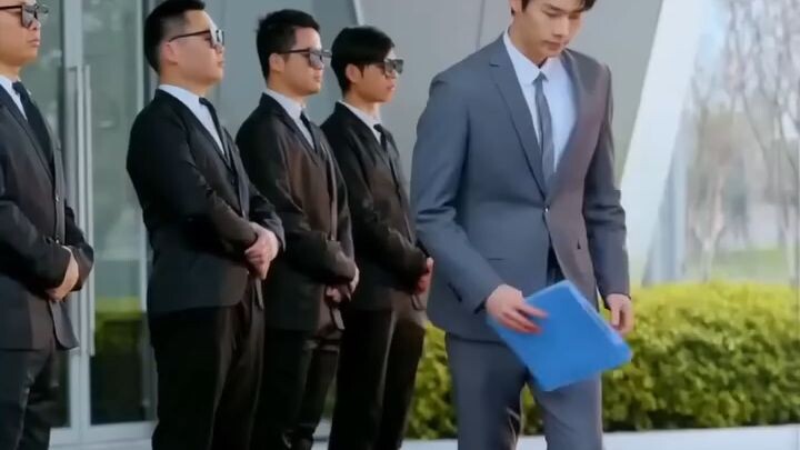 เธอแต่งงานกับมาเฟียโหดแต่มาเฟียคลั่งรักเธอมาก