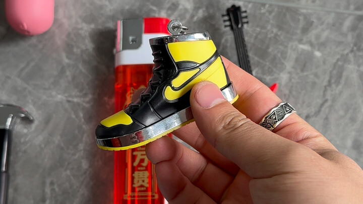 不知不觉竟然顺了朋友这么多打火机