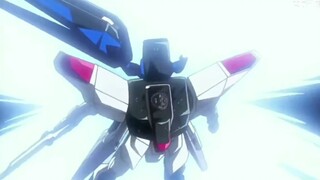 [Mobile Suit Gundam] "Pantau Keharuman dan Sayap Patah Freedom Gundam" ~