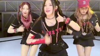 تحدي الرقص لـ RUKA x ASA x CHIQUITA "BATTER UP"