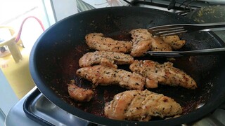 Chicken fillet.