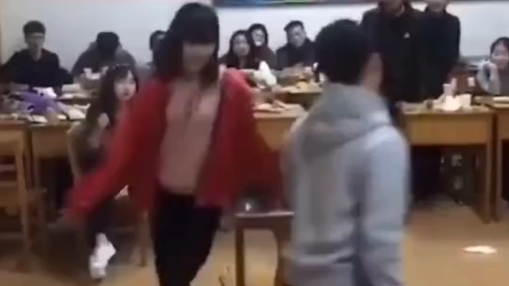 《人类沙雕搞笑合集11》