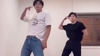 【svt】【كيم تشونغ هيا】هل هذا يعني أنني سعيدة جدًا لأنني معجبة بالفريقين؟！！！