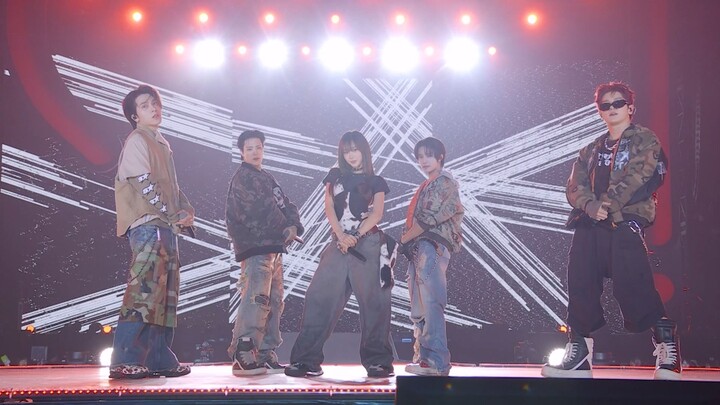 【NCT】Taeil, Jeno, Hendery, Yangyang, GISELLE Màn trình diễn “ZOO”