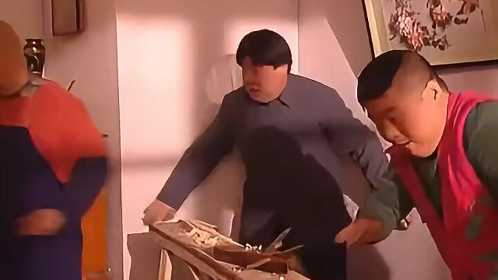 Chỉ vì hai hộp cơm, bao công sức cả đời của trưởng phòng Vương tan thành mây khói #PhimCổĐiểnHoàiCổ 