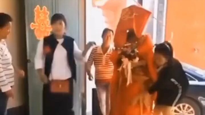 هذا المحتوى من Powerfeifei ممتع جدًا، شاركته معك، سارع لتفتحه وتشاهده!