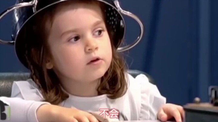 ลูกน้อยน่ารักมากกก หลังจากถูกคนอื่นเห็นว่าบินได้คงจะน้อยใจน่าดูเลย!!!