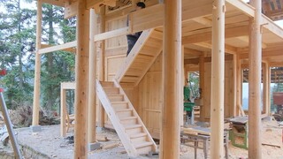 الحلقة 18: بعد أكثر من عشرة أيام، تم أخيرًا الانتهاء من درج الركض المزدوج في الغرفة الجانبية. أليس ه