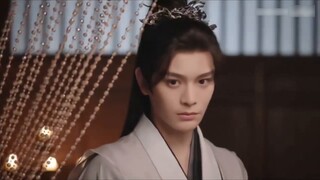 Đạo diễn Wyx cũng đã nếm mùi vị ngọt ngào, việc thay đổi trailer giữa đêm và dựa vào sự xuất hiện củ