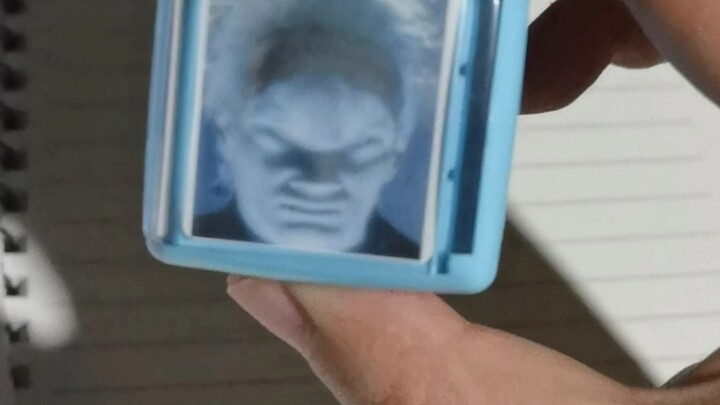 Con tem cá mập đầu búa đã đến!