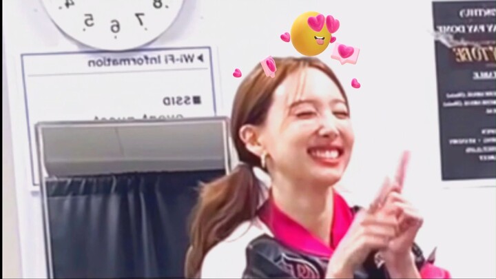 TWICE Nayeon sarang seuroweo cutiiee bunny #twice #nayeon