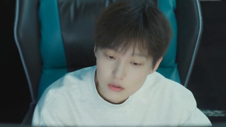 The bullet fired by the sniper at the middle door at the age of 18 hit his 28-year-old self.