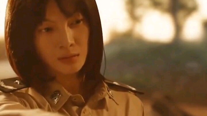 As soon as she took off her hat, I immediately believed her.