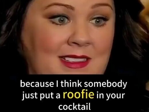 Rốt cuộc là loại thuốc công nghệ cao gì mà khiến người ta mất cả cổ họng vậy? "Nữ điệp viên"