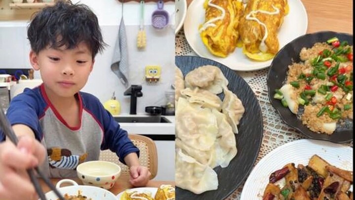 Third-grader prepares a cuttlefish feast for mom after school!