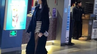 Những người dũng cảm tận hưởng thế giới đầu tiên