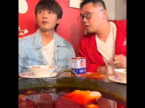 这是到火锅店吃自助的吗