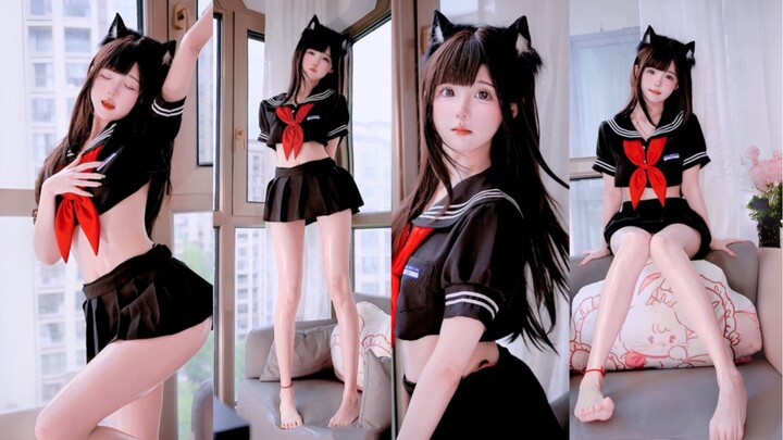 Anak kucing itu menginginkan cintamu.