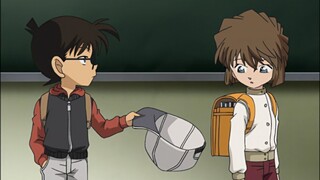 Genta: Why is Haibara wearing Conan's hat?