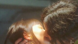 Original kiss scene, who can resist the charm of kissing, just start kissing!