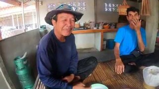 ต้มปลาหลาด ตำบักหุ่งกับช่างพร