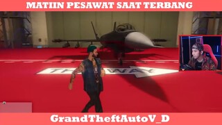 MATIIN PESAWAT DISAAT LAGI TERBANG !