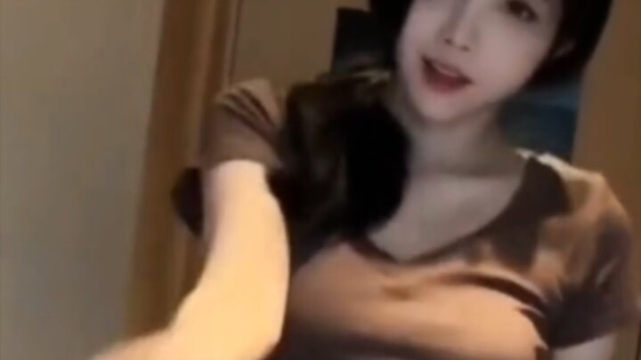 "Vũ điệu bãi đậu xe ngầm 2"
