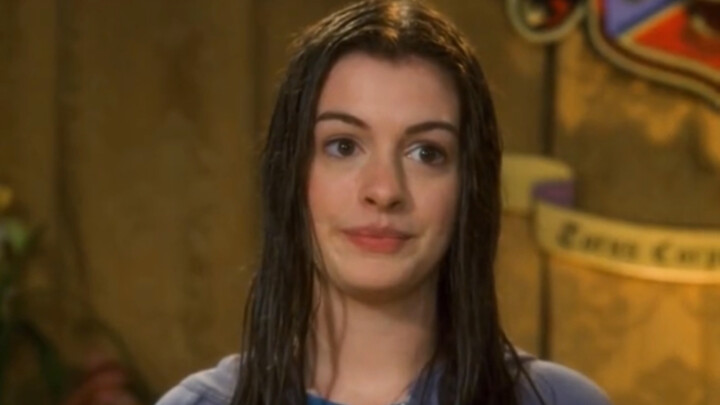 女孩被嘲样貌差，只能回家当女王！ %（二）