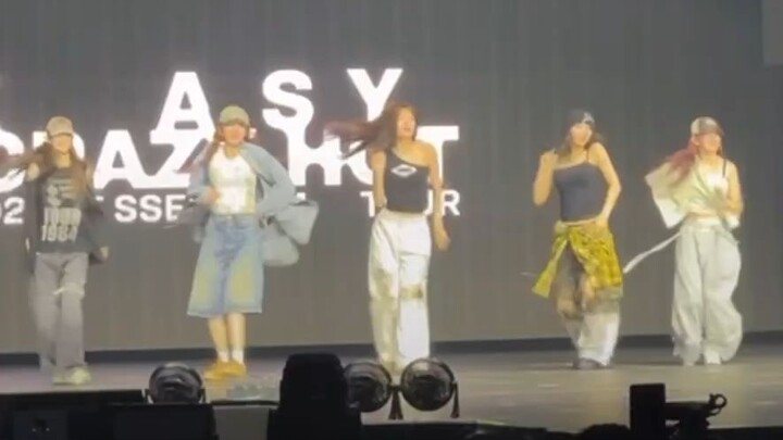 LESSERAFIM DIFFERENT Performance