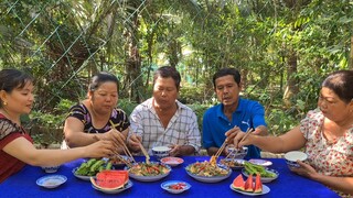 Vừa Nghe Đã Thèm với Món Khô Trộn Gỏi Xoài Chấm Cá Đồng Kho Tiêu | TKQ & Family T1121