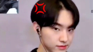 [权顺荣签售] 权老虎和仓鼠派的相爱相杀