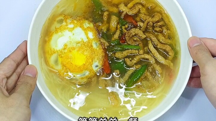 Mie harus sering dimakan, mie harus sering dilihat