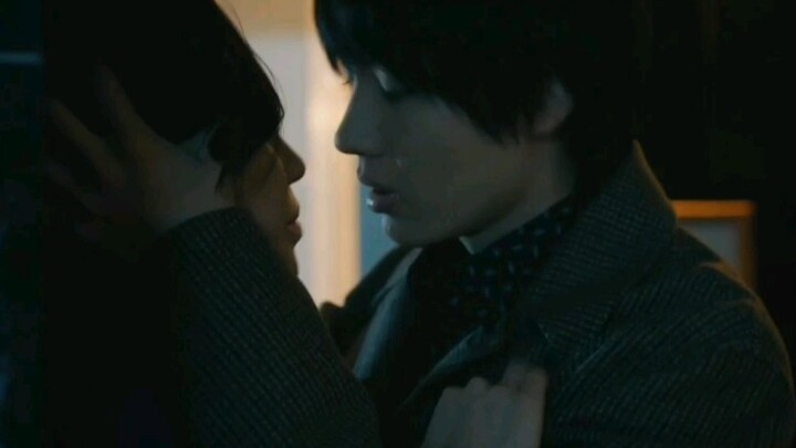 [Japanese drama perfect crime 05] Sakurada Tsuru is really a mature killer, with a face of a puppy b