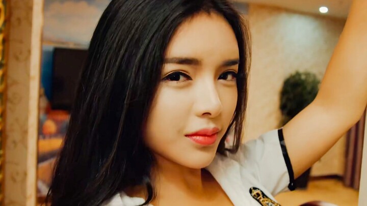 Nữ sinh đại học nhất thời sa ngã, bước sai đường thì quả thật một bước sai là sai mãi mãi