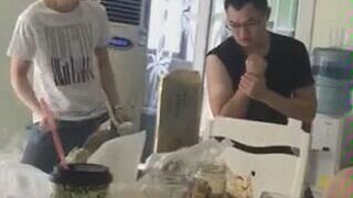 Penghancur ginjal yang rendah dan hina