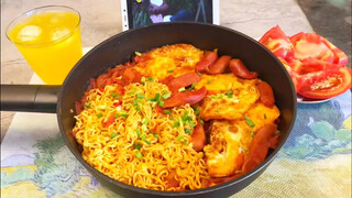 Quick & Easy Braised Noodles With Tomatoes And Eggs