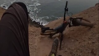 No, buddy, you’re risking your life by playing like this!