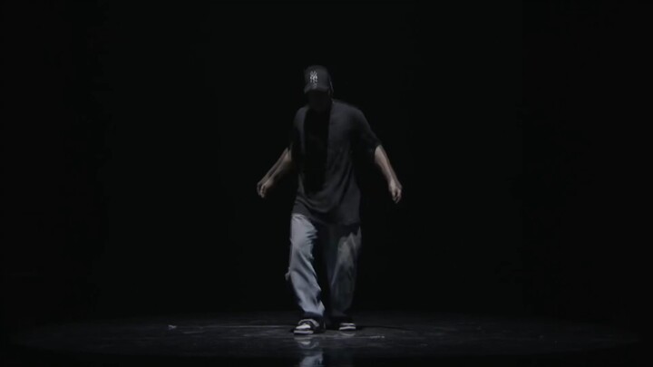 Nhà vô địch hip-hop thế giới đầu tiên “không biết groove” đã xuất hiện!