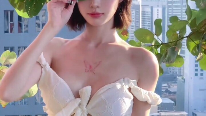 Tôi khá thích bạn đấy, đợi tôi thống trị trái đất rồi sẽ giữ bạn lại.